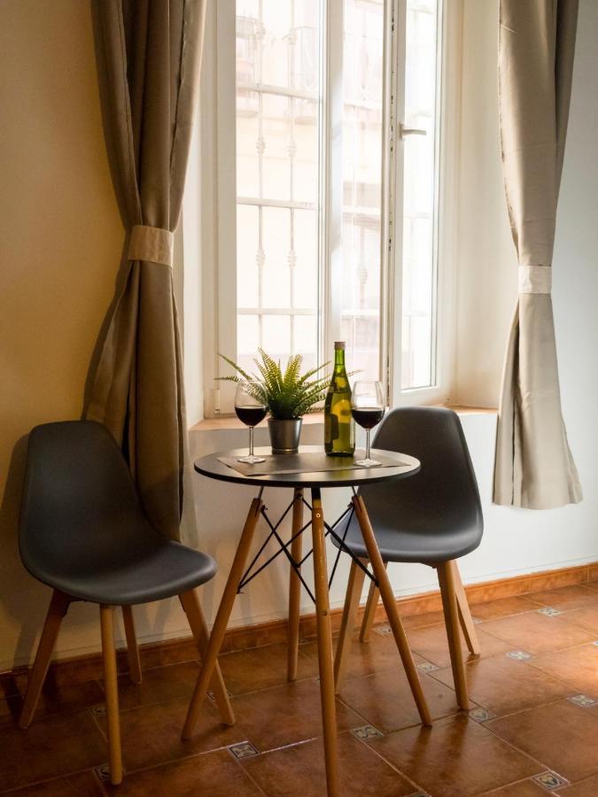 Picasso Carreteria History Center Apartment มาลากา ภายนอก รูปภาพ